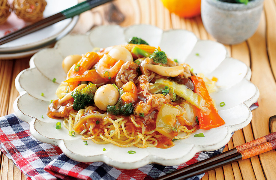 写真: カリっと麺の中華あんかけ焼きそば