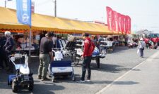 農機・自動車大展示会盛況　ＪＡたまな