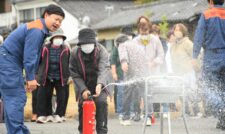 火災の予防へ消火器体験　　ＪＡあしきた