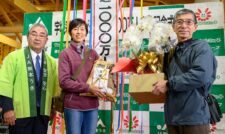 「サンサンうきっ子宇城彩館」レジ通過１０００万人突破　ＪＡ熊本うき